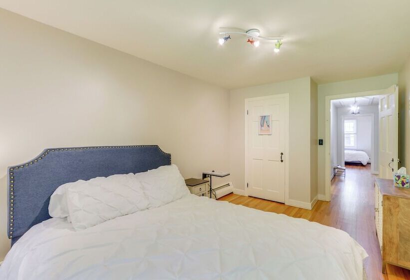Spacious East Haddam Retreat W/ Private Pool!