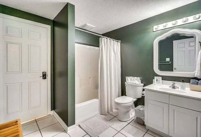 Spacious Thornville Home ~ 8 Mi To Buckeye Lake!