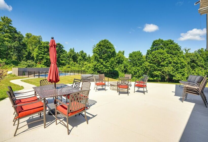 Spacious Thornville Home ~ 8 Mi To Buckeye Lake!