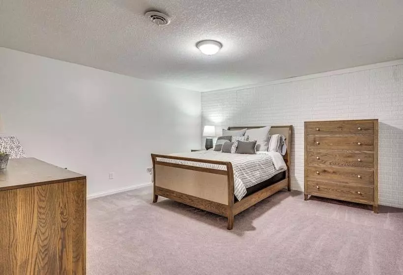 Spacious Thornville Home ~ 8 Mi To Buckeye Lake!