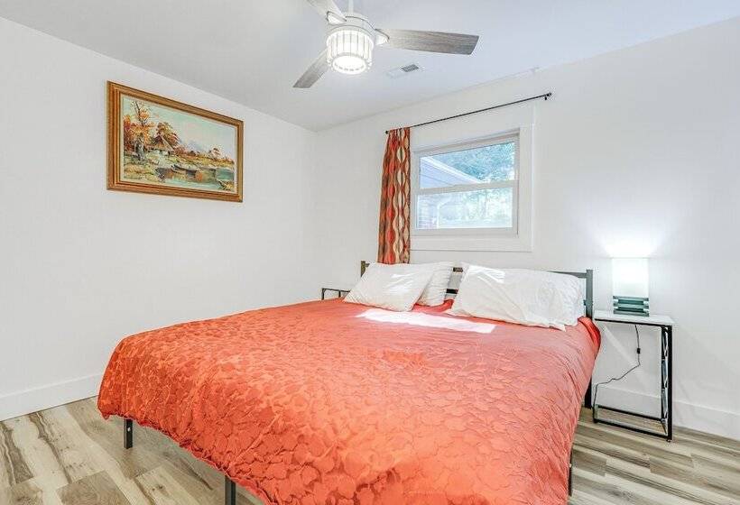 Spacious Waynesville Retreat W/ Yard & Patio!