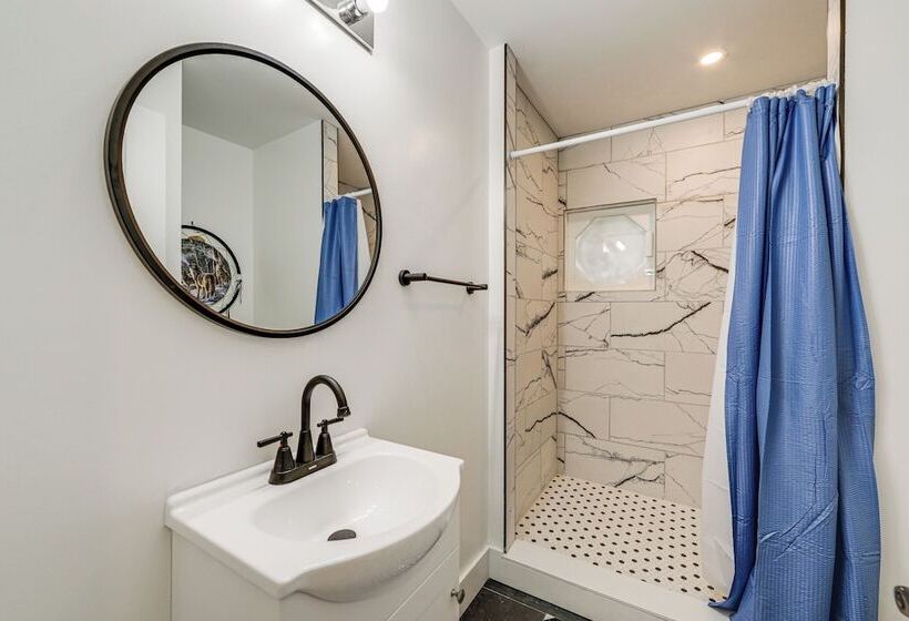 Spacious Waynesville Retreat W/ Yard & Patio!