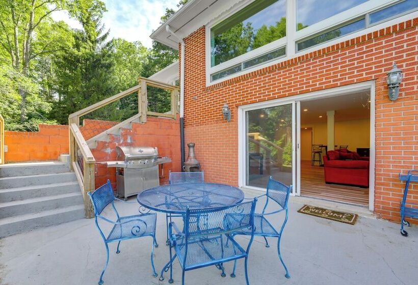 Spacious Waynesville Retreat W/ Yard & Patio!