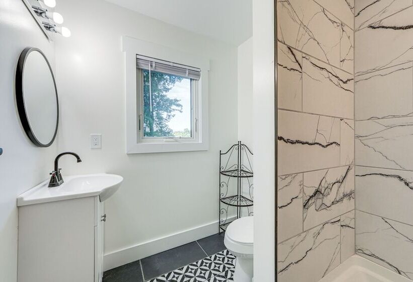 Spacious Waynesville Retreat W/ Yard & Patio!