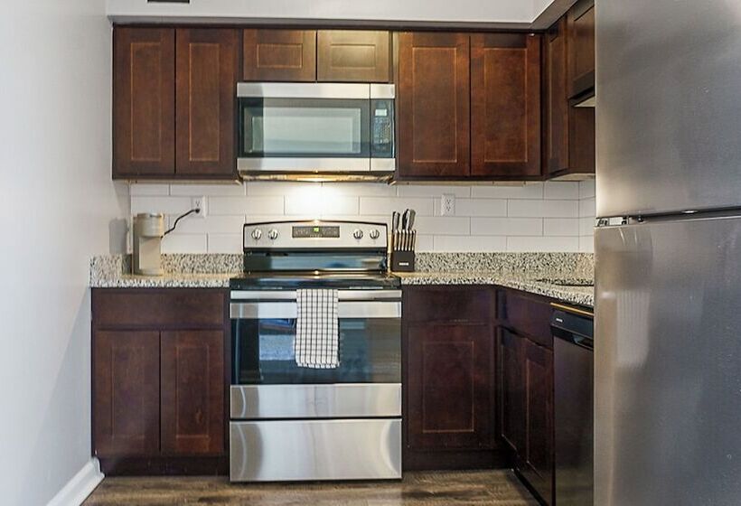 Three Rivers Apartments By Barsala