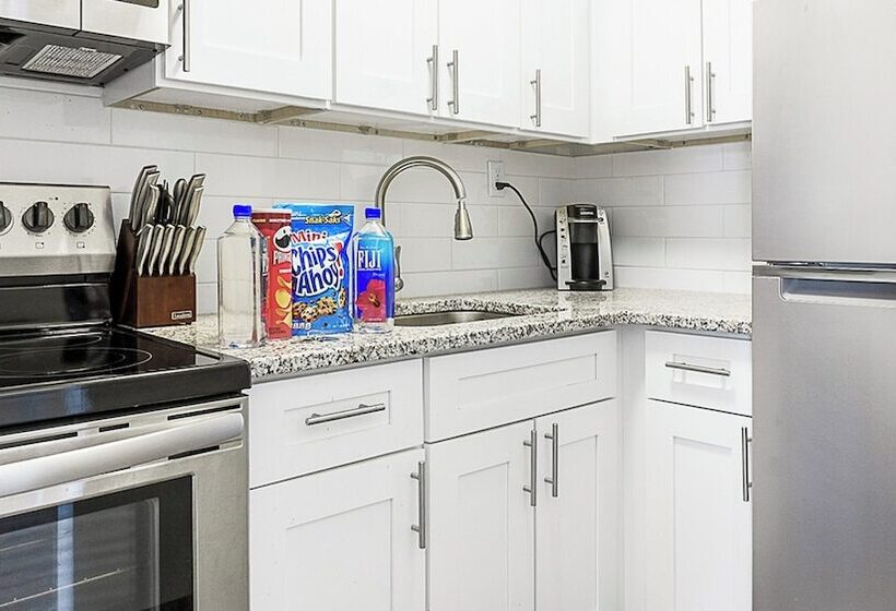 Three Rivers Apartments By Barsala