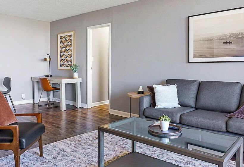 Three Rivers Apartments By Barsala