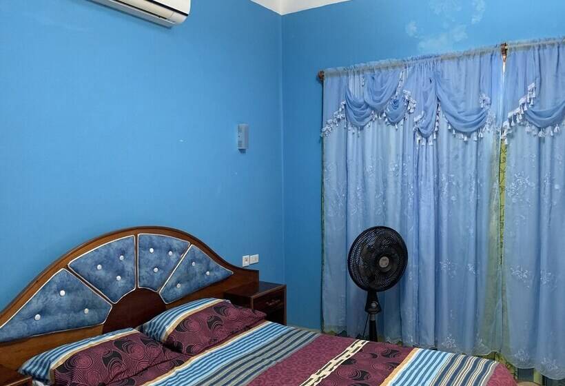 Bs & Hostal Las Brisas