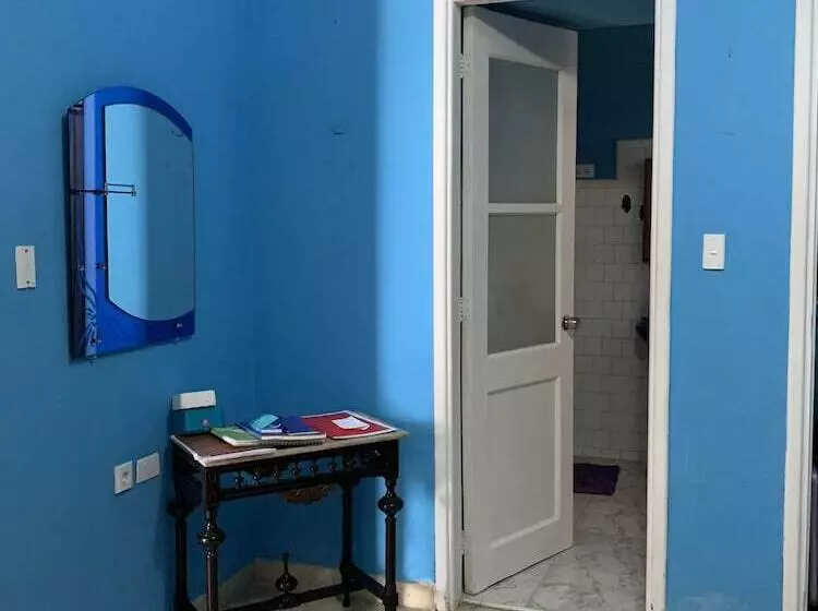 Bs & Hostal Las Brisas
