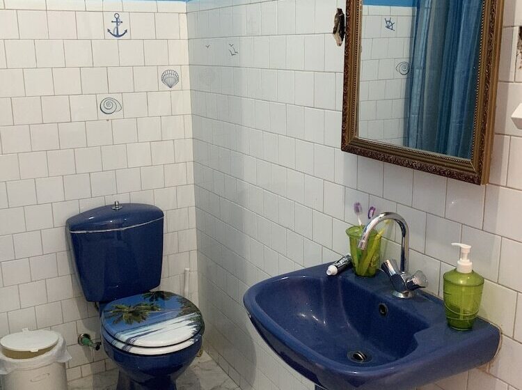 Bs & Hostal Las Brisas