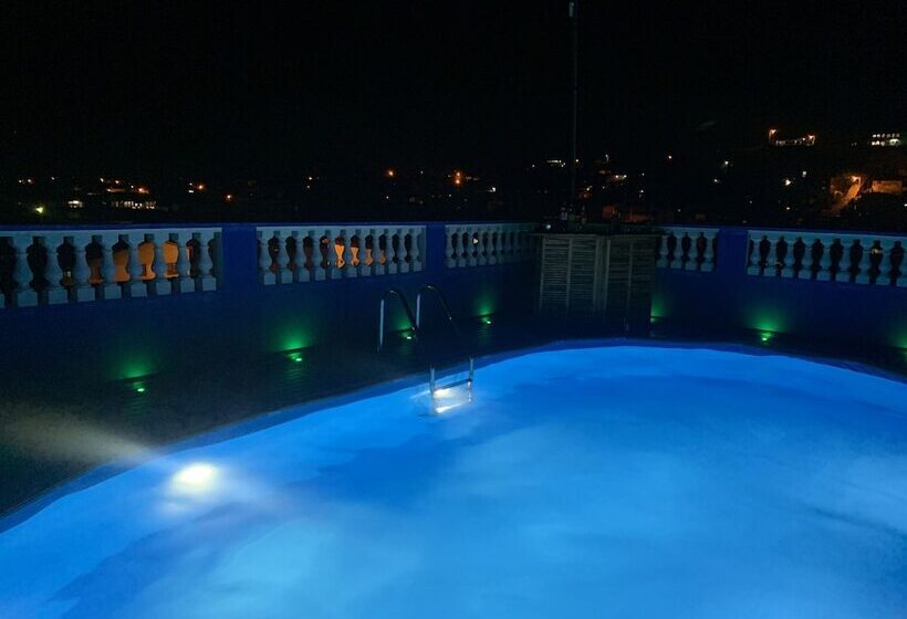 Bs & Hostal Las Brisas