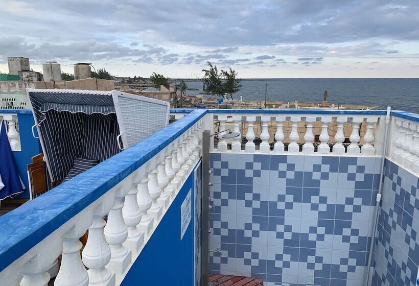 Bs & Hostal Las Brisas