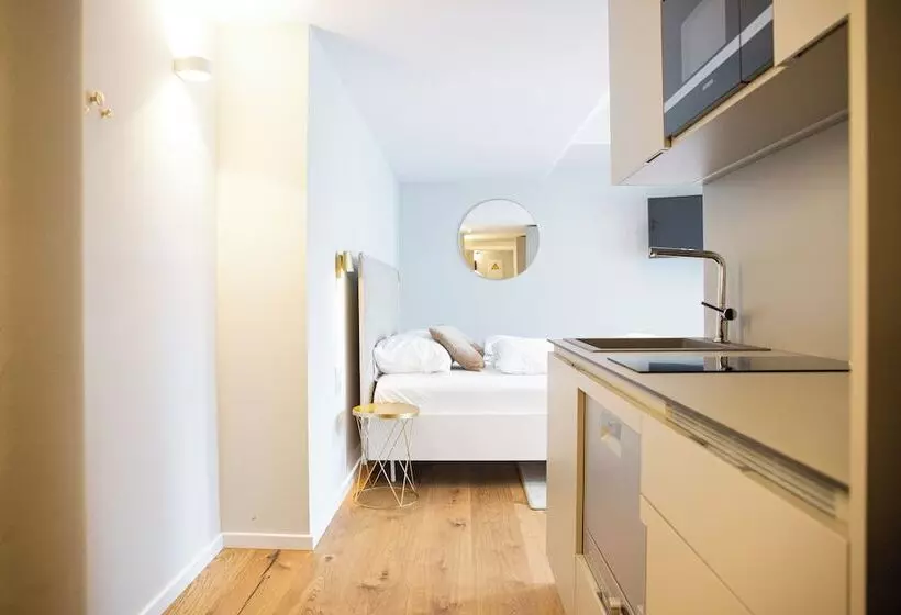 هتل Blackhome Wien