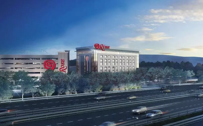 هتل The Rose Gaming Resort
