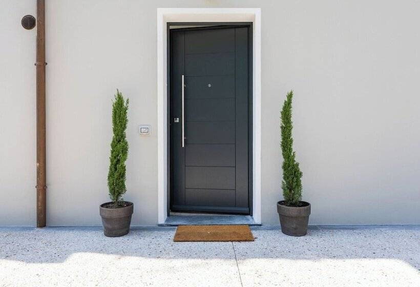 Italianway   Luxury Apartment In Modern Villa Unit 2