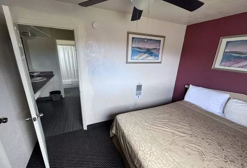 مُتل Economy Inn