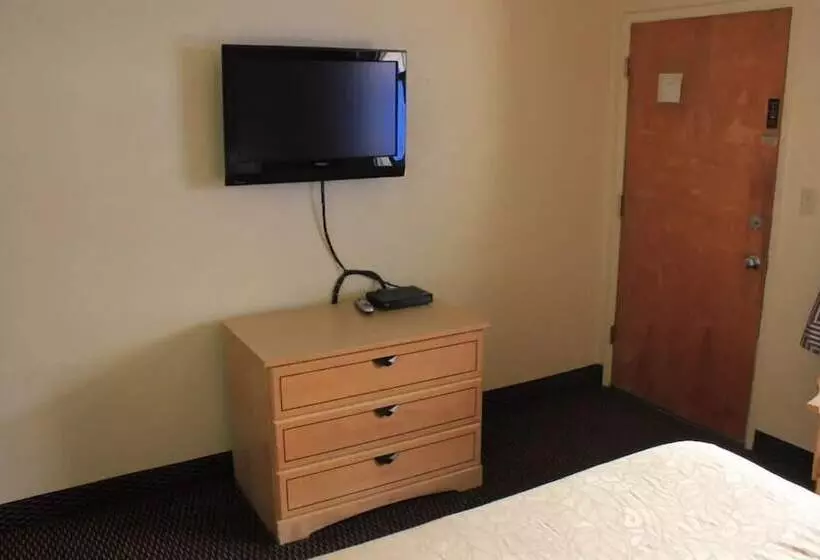 مُتل Economy Inn