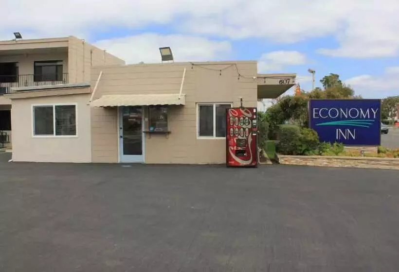 مُتل Economy Inn