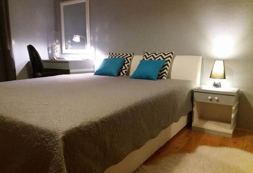 پانسیون Apartments Villa Dona