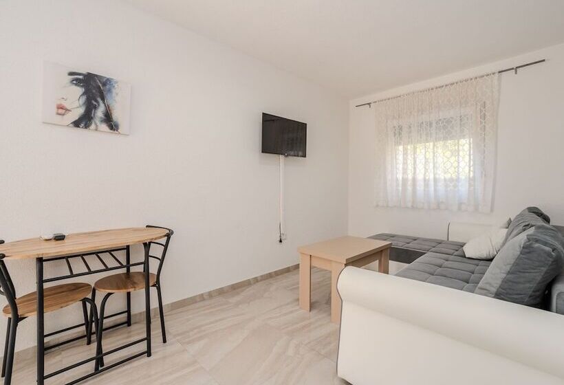 Пансион Guest House Stipanovi Dvori