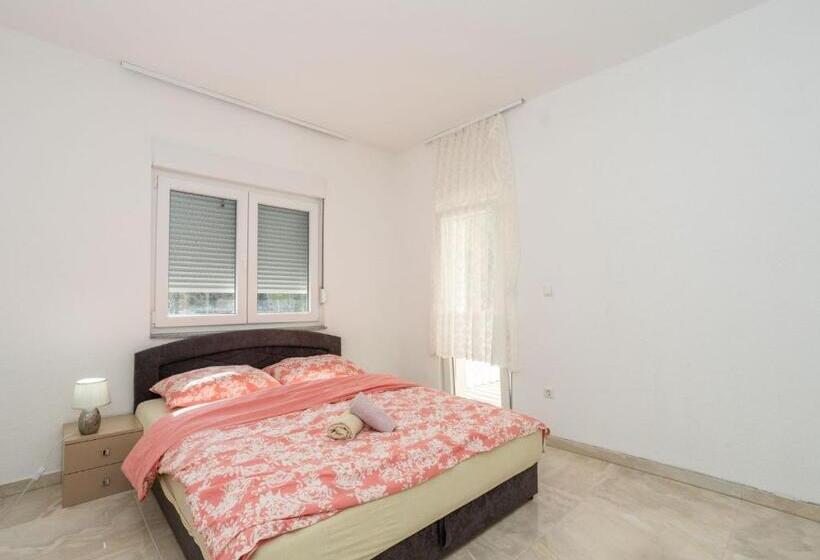 Пансион Guest House Stipanovi Dvori