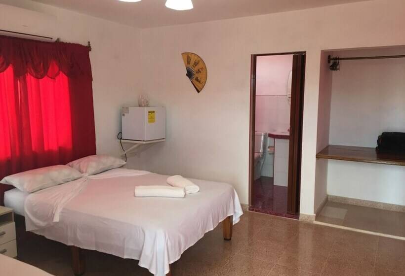 پانسیون Hostal Don Pepe