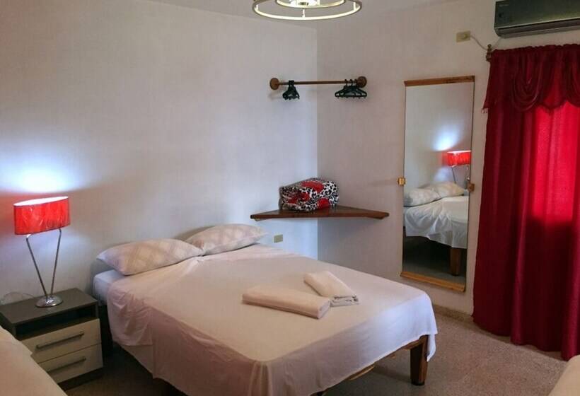 پانسیون Hostal Don Pepe