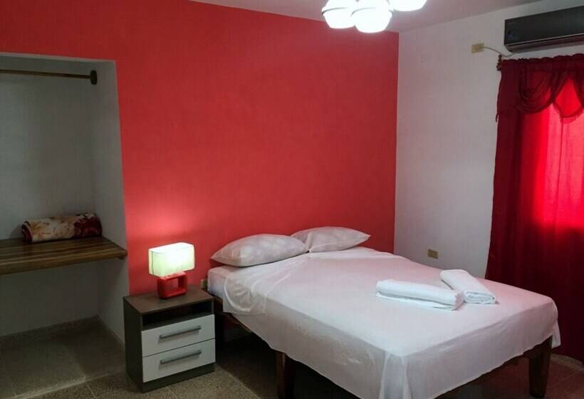 پانسیون Hostal Don Pepe