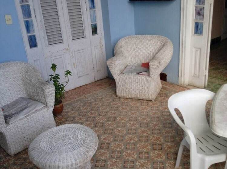 پانسیون Hostal El Cid