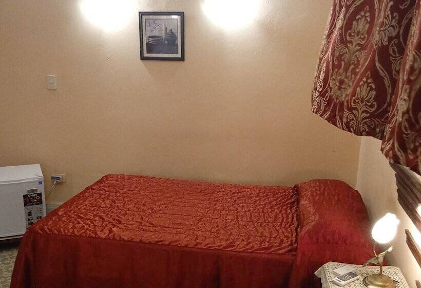 پانسیون Hostal El Cid