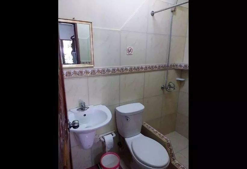 ペンション Hostal La Colonial Candelaria
