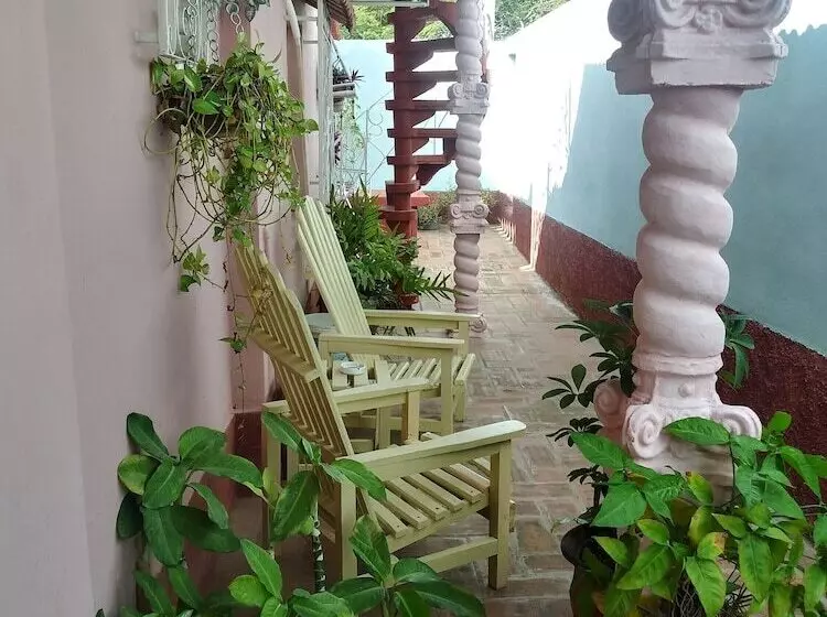 ペンション Hostal Margarita Y Nene
