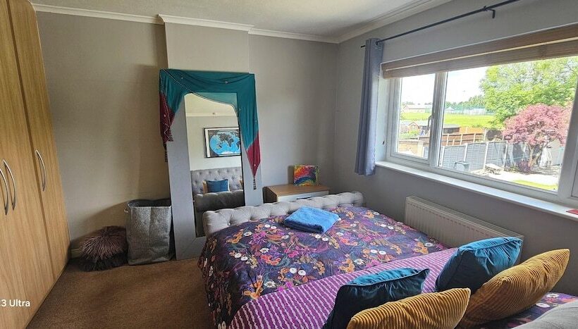 إقامة Cosy Home In Leicester