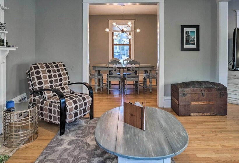 Saint Paul Home In Historic Cathedral Hill