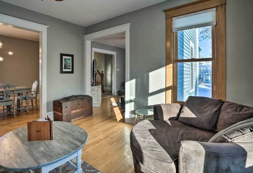 Saint Paul Home In Historic Cathedral Hill