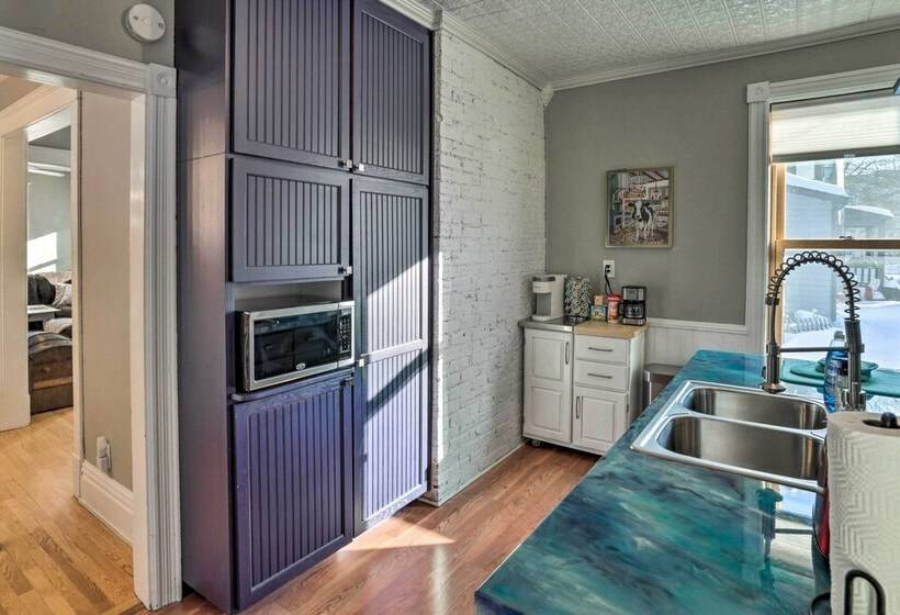 Saint Paul Home In Historic Cathedral Hill