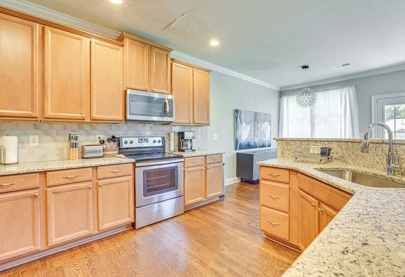 Spacious High Point Family Home W/ Yard & Grill