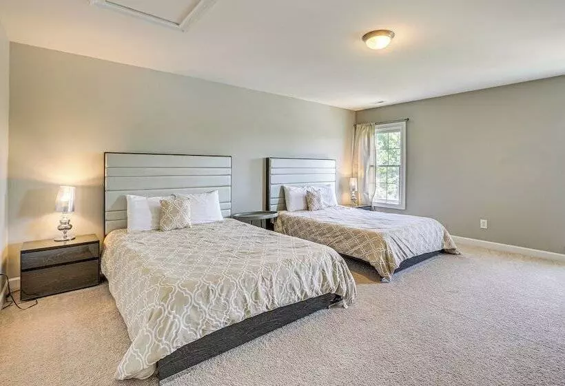 Spacious High Point Family Home W/ Yard & Grill