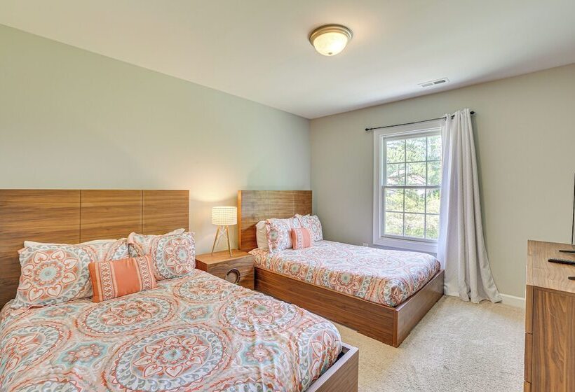 Spacious High Point Family Home W/ Yard & Grill