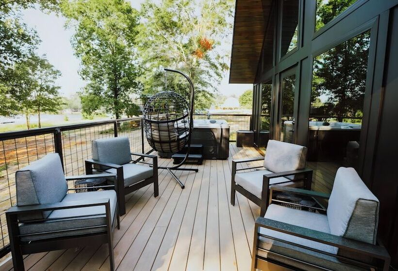 Starlight Haven Weiss Lake