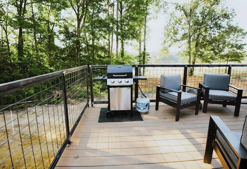 Starlight Haven Weiss Lake