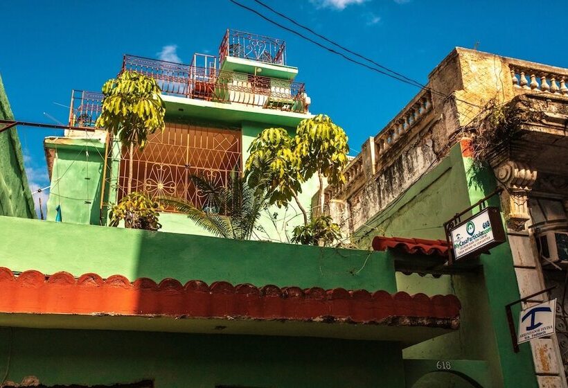 پانسیون Casa Dayami De Cervantes