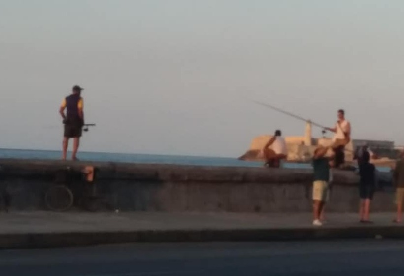 پانسیون Casa Dayami De Cervantes