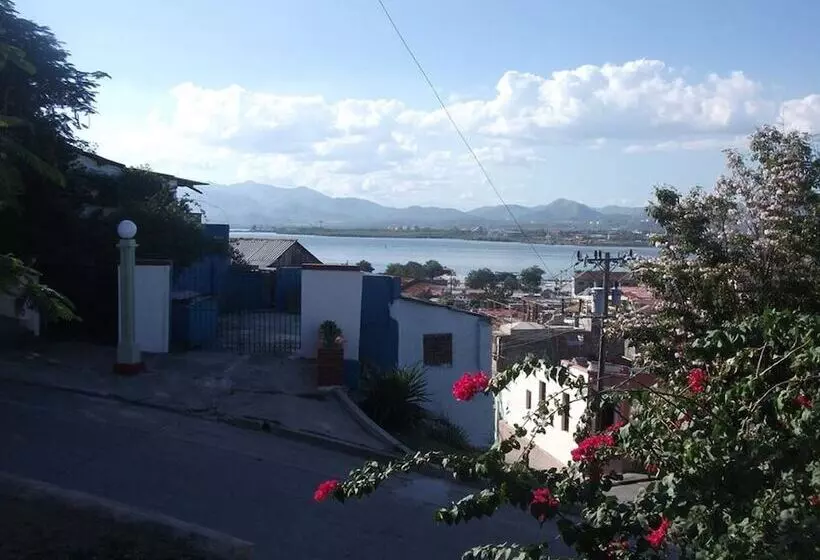 پانسیون Casa Malaika