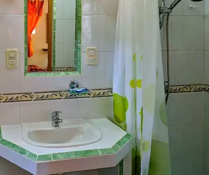 پانسیون Hostal Palmarito