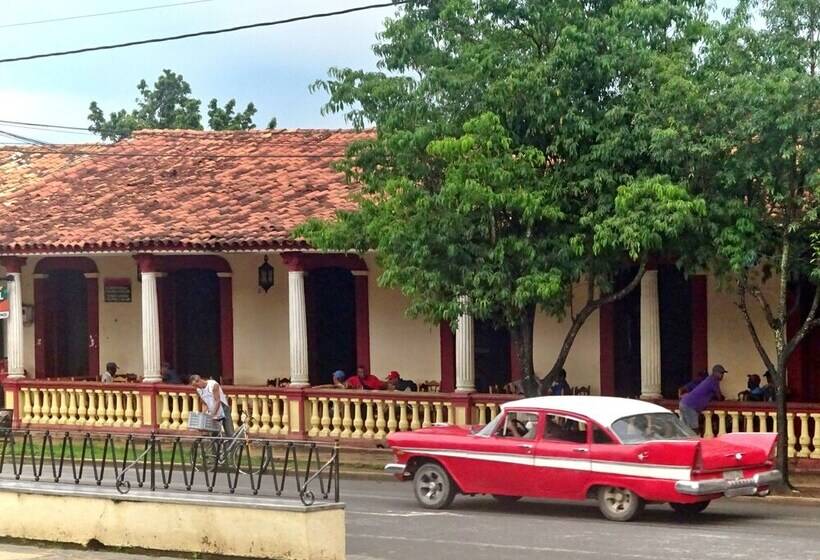 پانسیون Hostal Palmarito