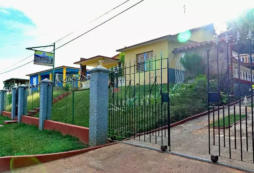 پانسیون Hostal Palmarito