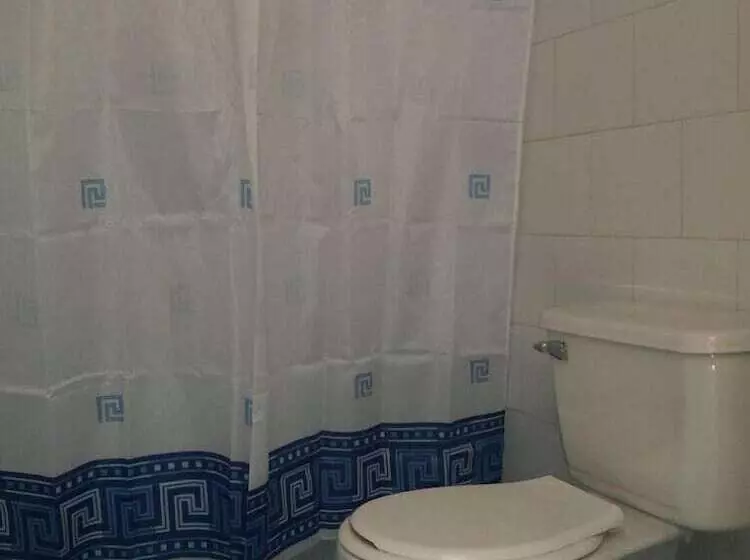 پانسیون Hostal Torre Sur