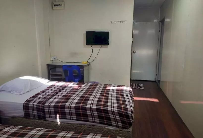 Oyo 91020 Hotel 59