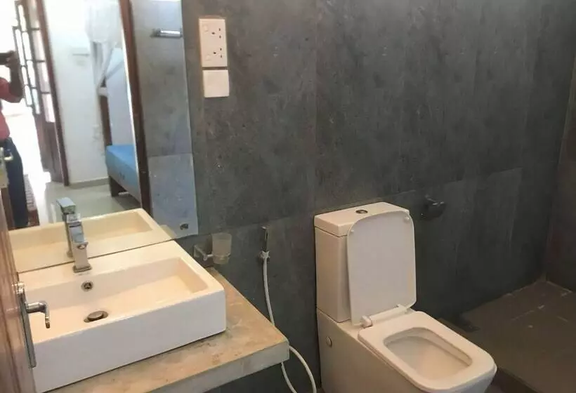 Majatalo Stadium Reach Layathraa